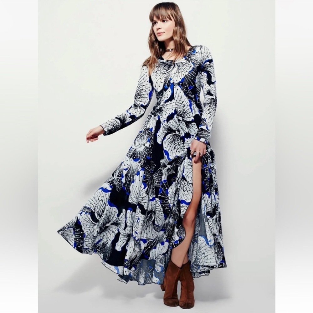 FREE PEOPLE First Kiss Printed Florals Dark Onxy Combo Maxi Dress Size M